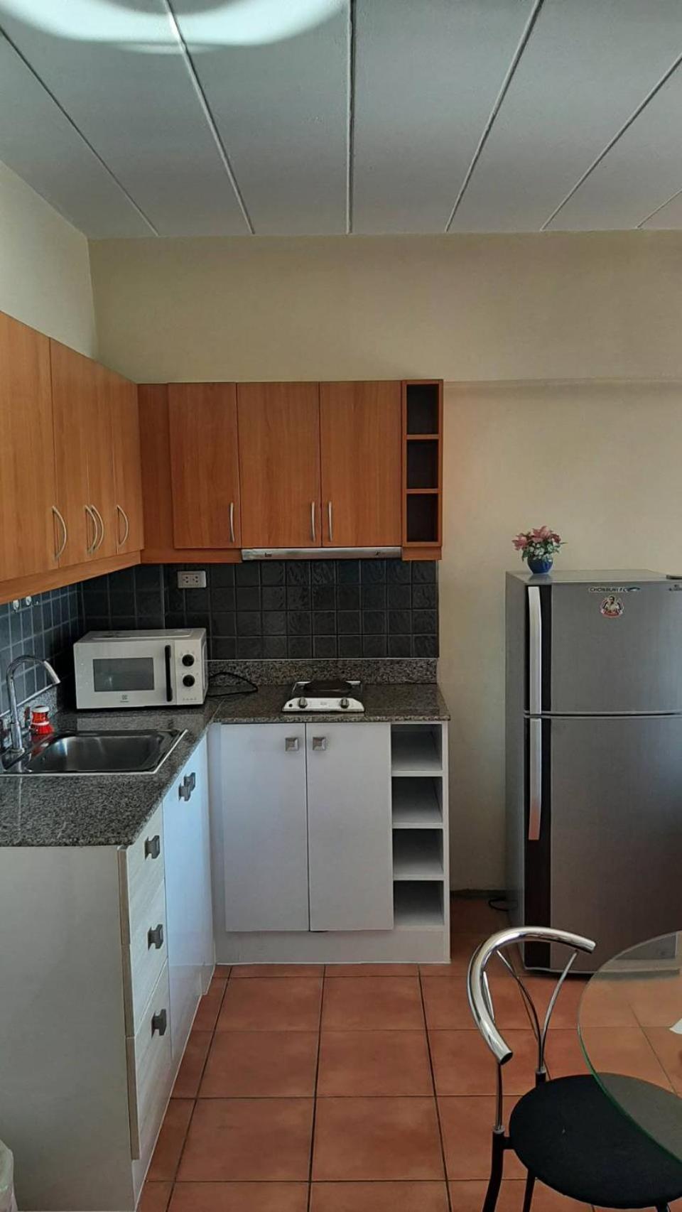 Lomsabai Apartments Бангсен Екстер'єр фото